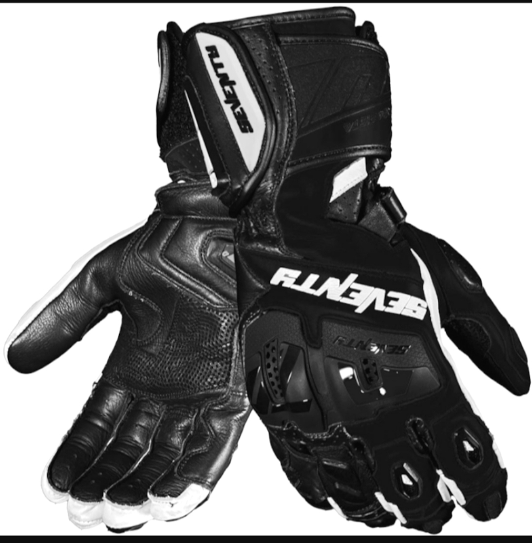 SEVENTY SD-R24 PISTA HOMBRE NEGRO/ BLANCO